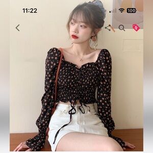 Black puff sleeve blouse flowers size small draw string